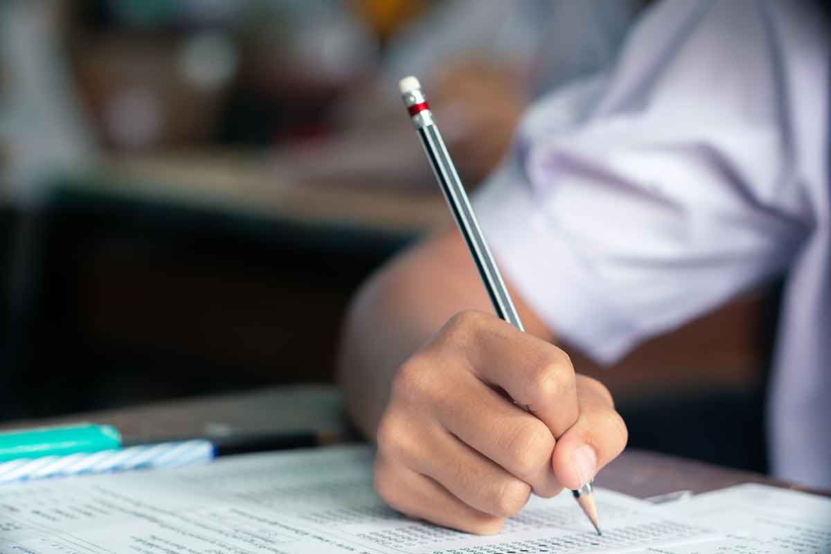 Balancing Work, Life, and Online Exams Without Losing Your Mind